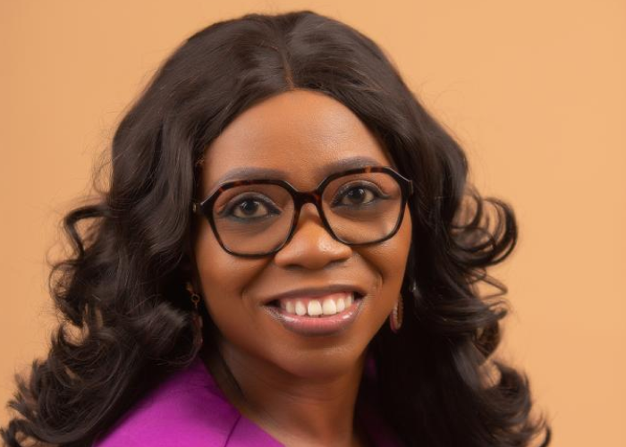 Dr Gloria Okoekhian 